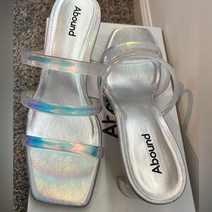 Abound Iridescent heels square toe, 2.5 inches tall